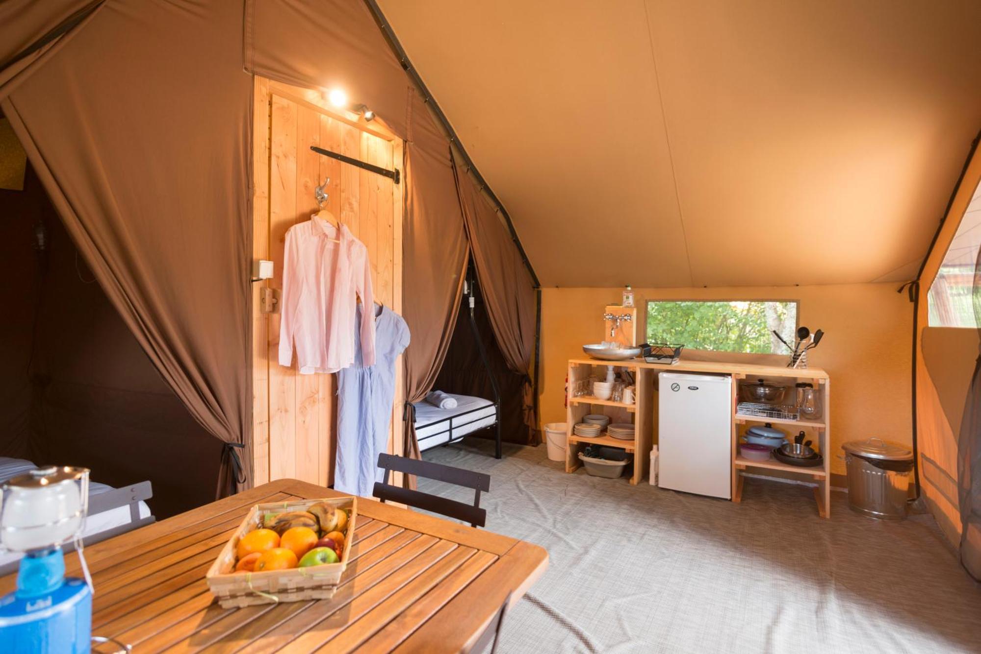 Huttopia Lac De Serre-Poncon Le Lautaret Habitación foto